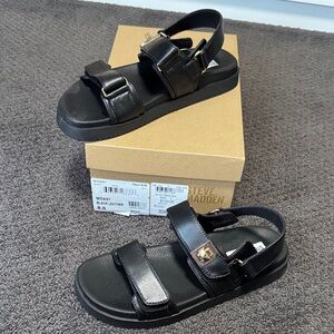 Steve Madden Black Leather Sandals Womens sz 8 BNIB